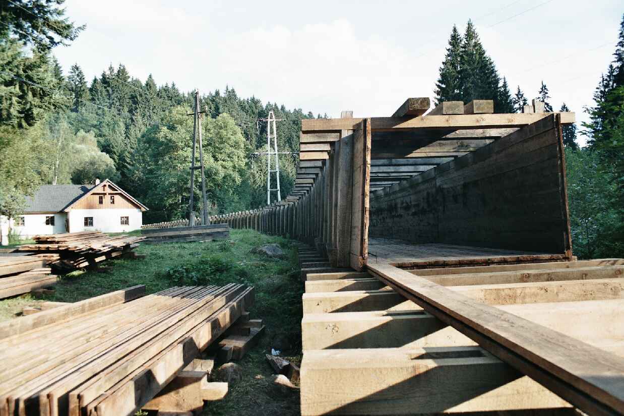 030