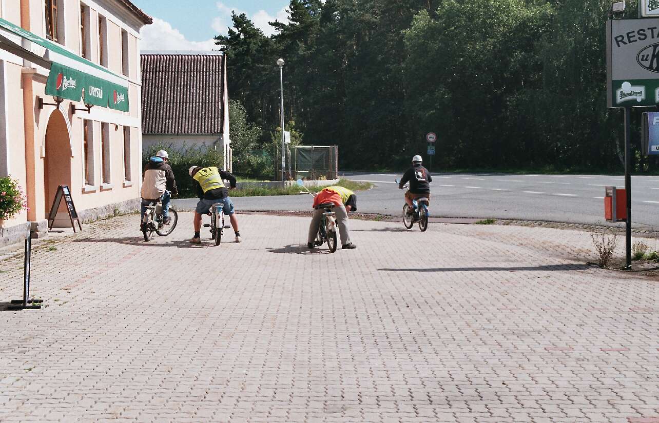 009